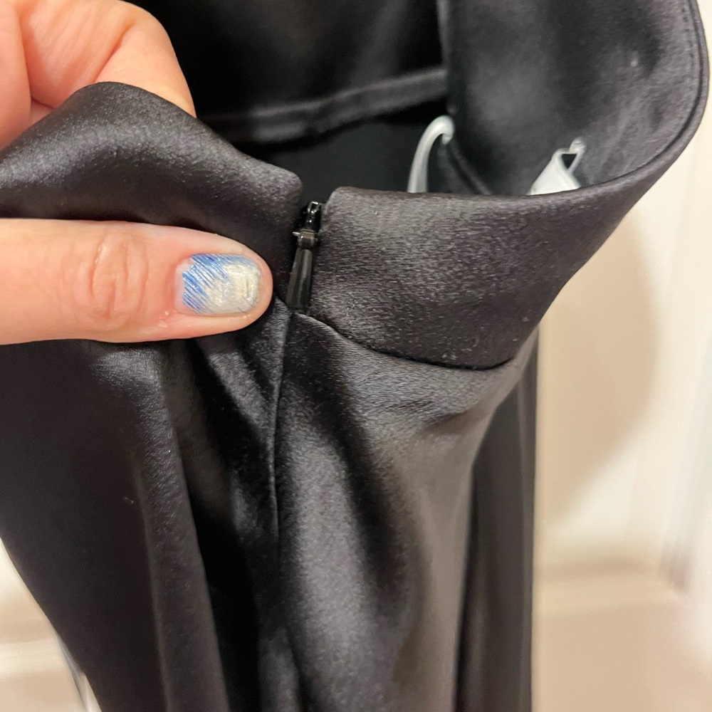 Jenny Yoo Black Luxe Satin Halter Neck Low Back Nicole Gown - Picture 9 of 13